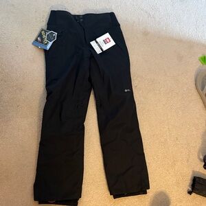686 Women's Black Gore-Tex Insulated Pants XS NWT- SOLD OUT ONLINE